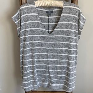 Market & Spruce Grey Striped Top SZ M